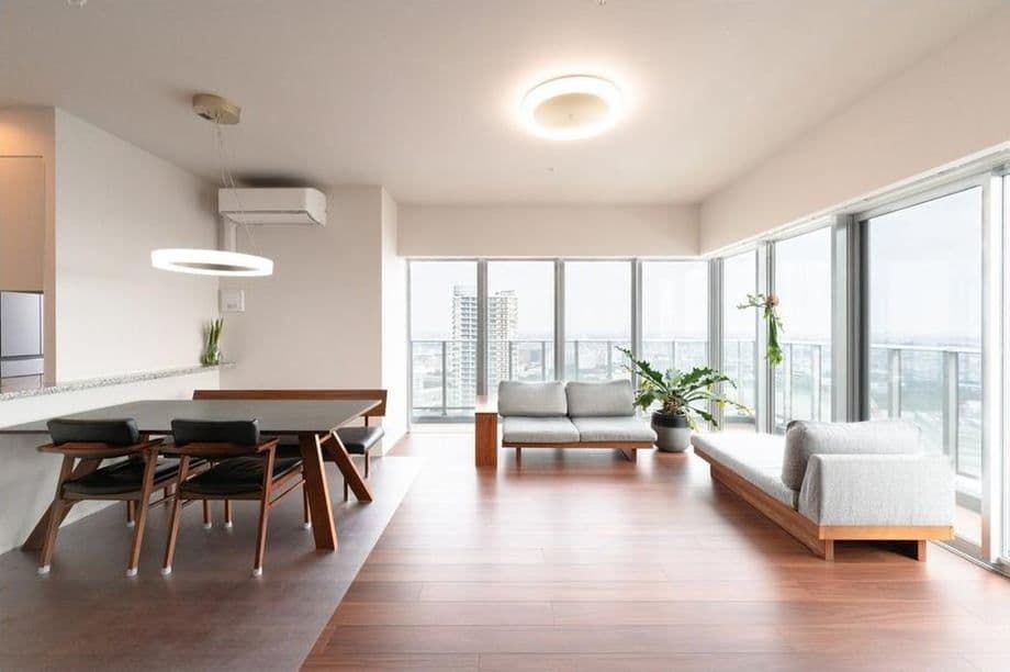 Stylish 3BR in Recent Build - View 1