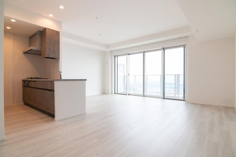 New Build 3BR in Desirable Area - View 1