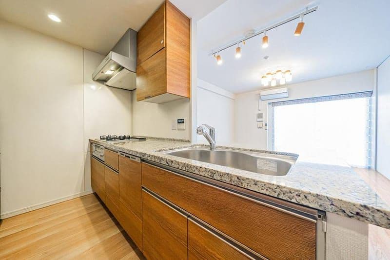 Spacious 4BR Family Home Near Shiki Station - View 1