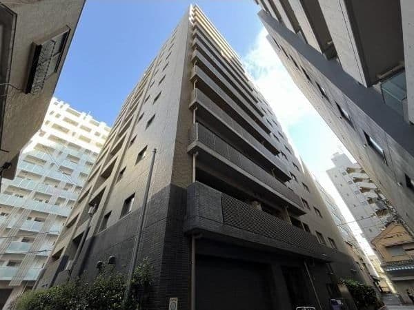 Modern 3BR Family Home in Chiyoda - View 1
