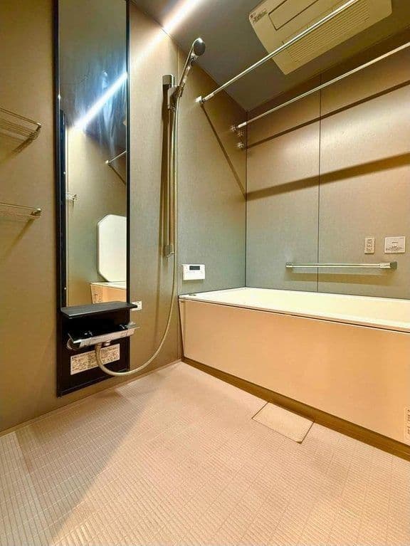 Luxury Studio with Prime Otemachi Access - View 1