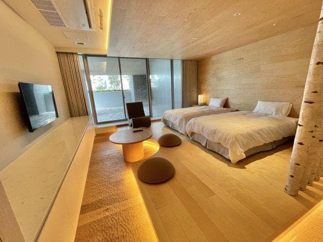 Generous 3BR in Latest Harumi Tower - View 1