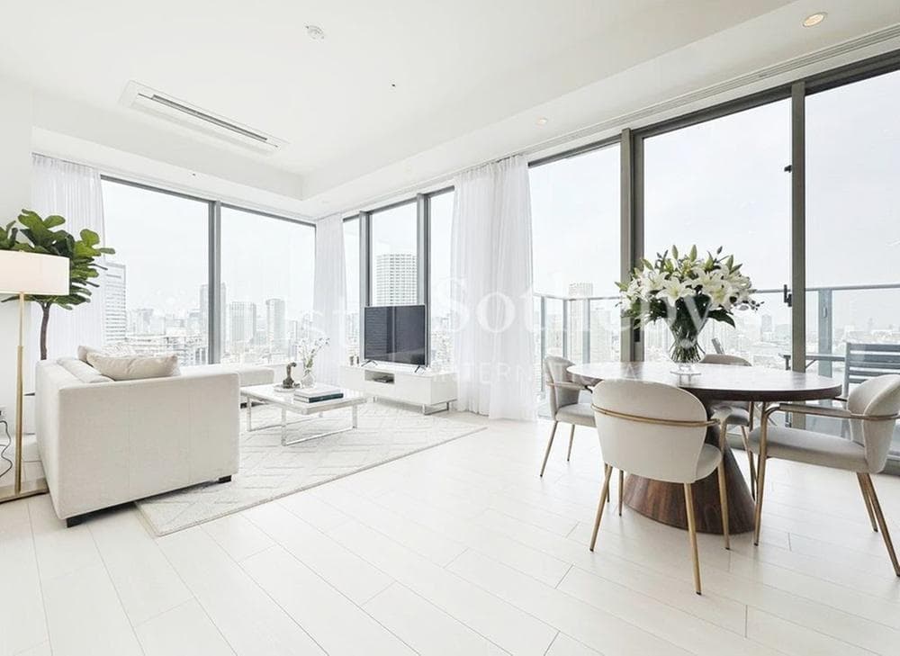 Luxury 3BR with Panoramic Tokyo Views - View 1