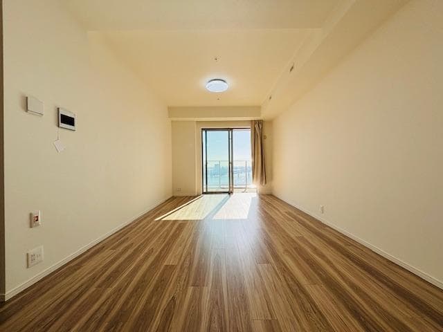 New 2025 3BR with Den and City Views - View 1