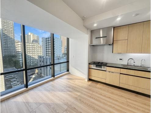 Efficient Studio in Modern Shibaura Tower - View 1