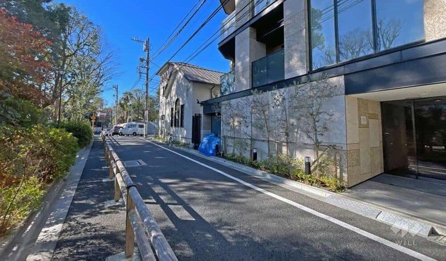 Charming 1BR Near JR Yotsuya Station - View 1