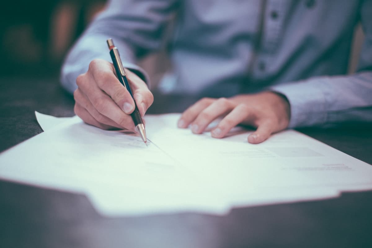Contract signing and legal documents